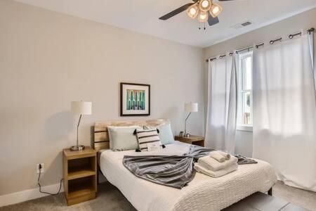 New Build 5 Min To Broadway Sleeps 10 Villa Nashville Exterior photo